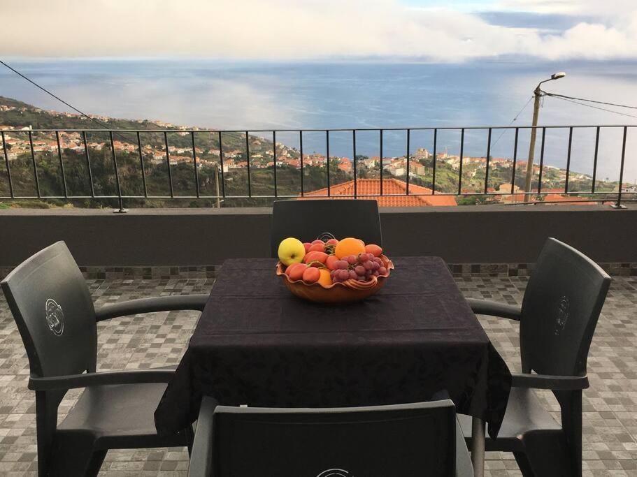 Casa Dos Avos Domingos & Matilde Βίλα Estreito Da Calheta Εξωτερικό φωτογραφία